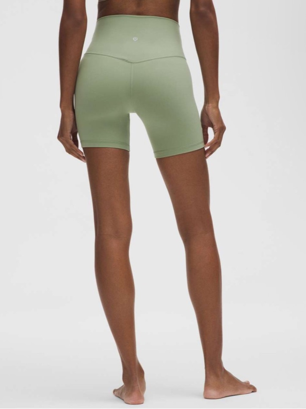 Lululemon Align High-Rise Short 6"
Desert Green size 10